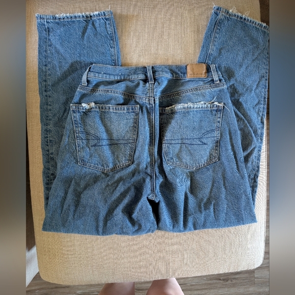American Eagle High waist Straight Leg Short Jeans - Picture 3 of 5